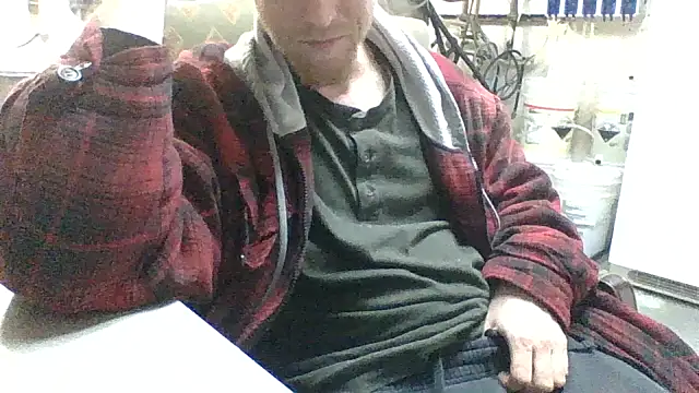 Snapshot of Firechroch7 chatting on November 26, 2025, 7:42 am Firechroch7 online show from November 26, 2025, 7:42 am