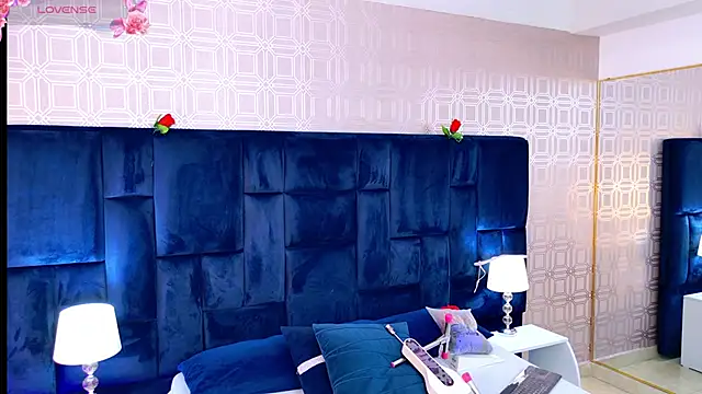 AnyLeonhard online show from September 26, 2025, 6:12 pm