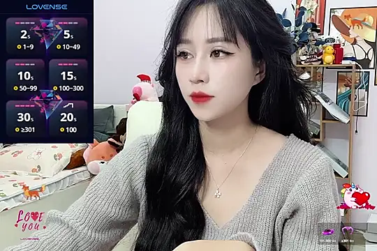  LLisa  online show from January 8, 2025, 6:52 pm