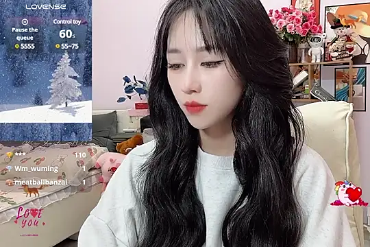  LLisa  online show from January 12, 2025, 11:26 pm