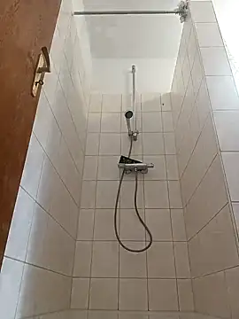 Heidemensch online show from April 6, 2026, 1:12 pm