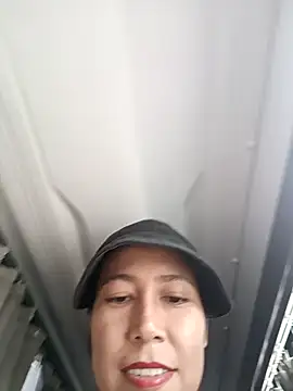 Snapshot of 2HotAsain4u chatting on March 15, 2026, 2:50 am 2HotAsain4u online show from March 15, 2026, 2:50 am