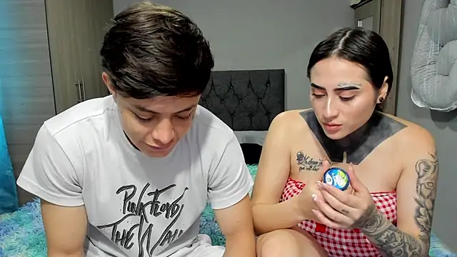 Snapshot of steban_and_kim chatting on March 11, 2025, 6:19 pm steban and kim online show from March 11, 2025, 6:19 pm