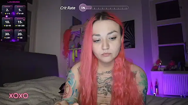 Snapshot of PinkHurricaneOfficial chatting on February 24, 2025, 7:19 pm PinkHurricaneOfficial online show from February 24, 2025, 7:19 pm