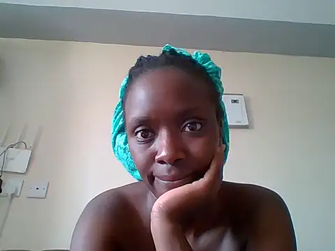 sexy darleen23 online show from December 6, 2024, 11:54 am
