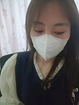 Kajisu 26 online show from April 7, 2026, 1:17 am