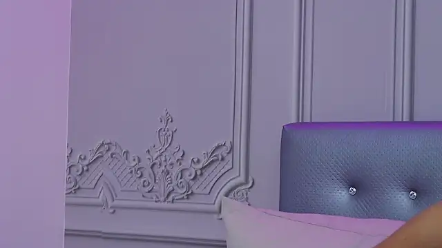 ClaraHazel online show from January 6, 2025, 7:42 am