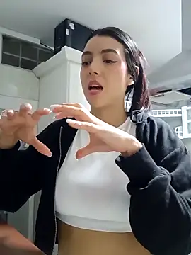 Snapshot of Julie_Bennet chatting on October 17, 2025, 4:26 am Julie Bennet online show from October 17, 2025, 4:26 am