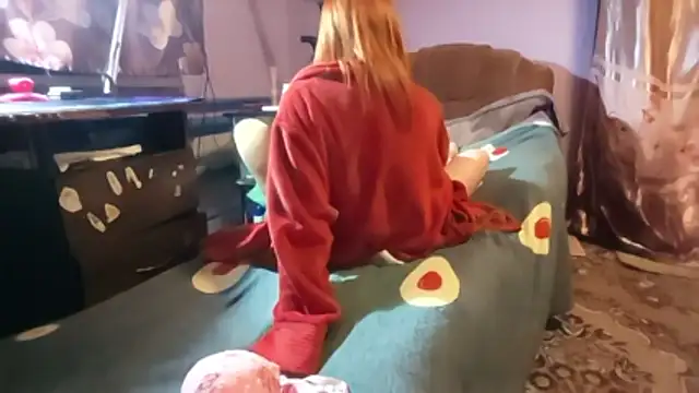 Snapshot of _Kitti_ chatting on February 21, 2026, 5:36 pm Kitti online show from February 21, 2026, 5:36 pm