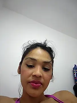 inti amor online show from March 9, 2025, 10:08 pm