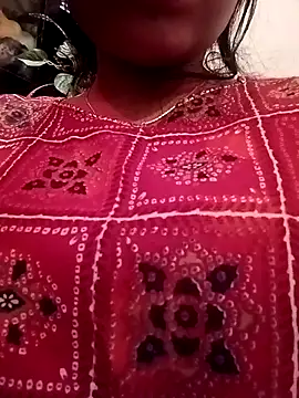 Snapshot of Beauty-khan chatting on November 23, 2025, 9:31 am Beauty-khan online show from November 23, 2025, 9:31 am