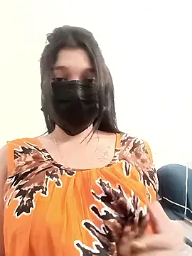 Snapshot of Beauty-khan chatting on January 19, 2026, 11:25 am Beauty-khan online show from January 19, 2026, 11:25 am
