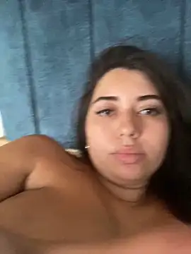 Snapshot of Tara__Sexy chatting on March 5, 2025, 5:50 pm Tara Sexy online show from March 5, 2025, 5:50 pm