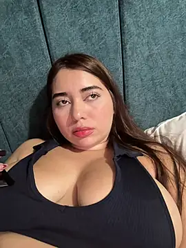 Snapshot of Tara__Sexy chatting on June 25, 2026, 11:09 pm Tara Sexy online show from June 25, 2026, 11:09 pm