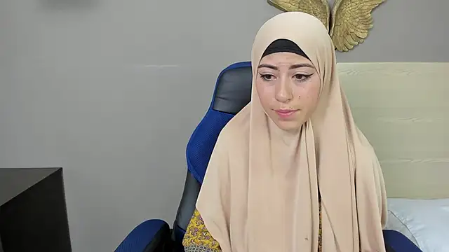 Snapshot of chaymae_nah_ chatting on December 5, 2024, 8:44 am chaymae nah online show from December 5, 2024, 8:44 am