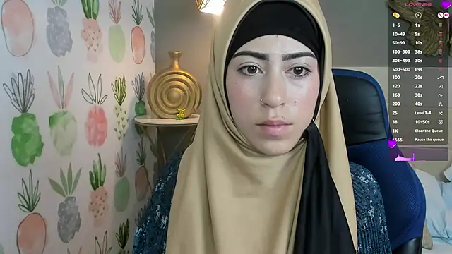 Snapshot of chaymae_nah_ chatting on January 4, 2025, 8:49 am chaymae nah online show from January 4, 2025, 8:49 am