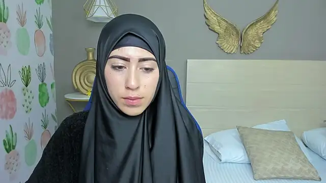 Snapshot of chaymae_nah_ chatting on January 9, 2025, 5:23 am chaymae nah online show from January 9, 2025, 5:23 am