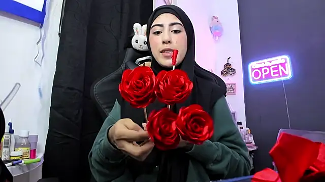 Snapshot of chaymae_nah_ chatting on April 23, 2026, 11:40 pm chaymae nah online show from April 23, 2026, 11:40 pm
