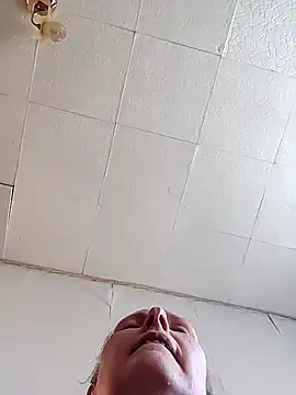 Evelina cute online show from April 1, 2026, 10:38 am