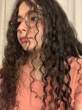 Snapshot of Antoniart_ chatting on January 12, 2025, 8:57 am Antoniart online show from January 12, 2025, 8:57 am