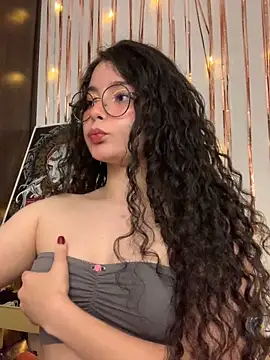 Snapshot of Antoniart_ chatting on January 20, 2025, 2:32 am Antoniart online show from January 20, 2025, 2:32 am