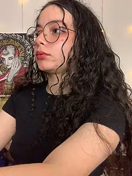 Snapshot of Antoniart_ chatting on March 5, 2025, 12:49 am Antoniart online show from March 5, 2025, 12:49 am