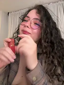 Snapshot of Antoniart_ chatting on March 12, 2025, 4:51 am Antoniart online show from March 12, 2025, 4:51 am