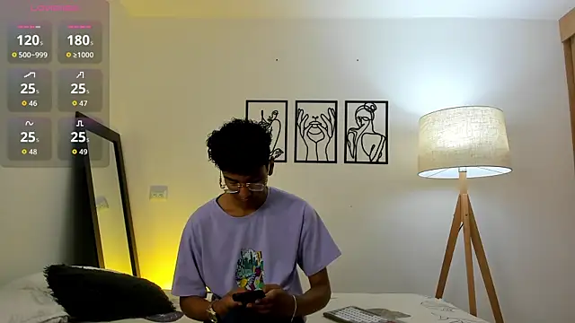 Snapshot of harrytwink18 chatting on January 10, 2026, 5:58 pm harrytwink18 online show from January 10, 2026, 5:58 pm