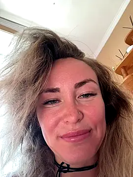 Snapshot of LovenseLush chatting on September 11, 2025, 9:20 am LovenseLush online show from September 11, 2025, 9:20 am