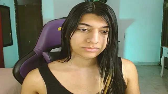 engielphoenis14 online show from January 7, 2026, 5:15 pm