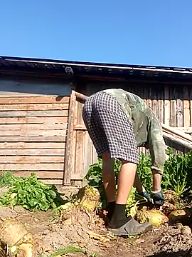 MityaXLoves online show from September 18, 2025, 6:59 am