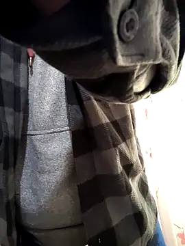 Lilsmokeshow017 online show from April 5, 2026, 1:41 pm