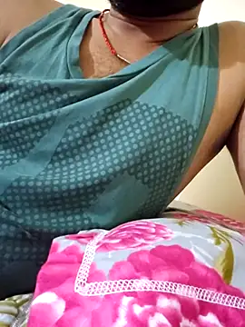 Snapshot of villagb12 chatting on October 28, 2025, 8:00 pm villagb12 online show from October 28, 2025, 8:00 pm