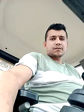 Snapshot of Adana1994 chatting on December 29, 2024, 11:40 am Adana1994 online show from December 29, 2024, 11:40 am