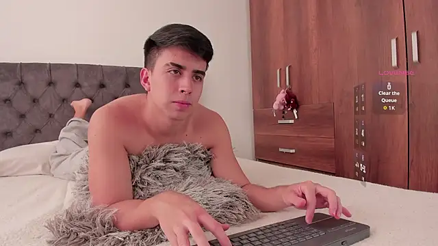 Snapshot of jordanmuskk chatting on November 18, 2025, 4:11 pm jordanmuskk online show from November 18, 2025, 4:11 pm