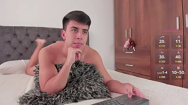 Snapshot of jordanmuskk chatting on November 20, 2025, 4:40 pm jordanmuskk online show from November 20, 2025, 4:40 pm