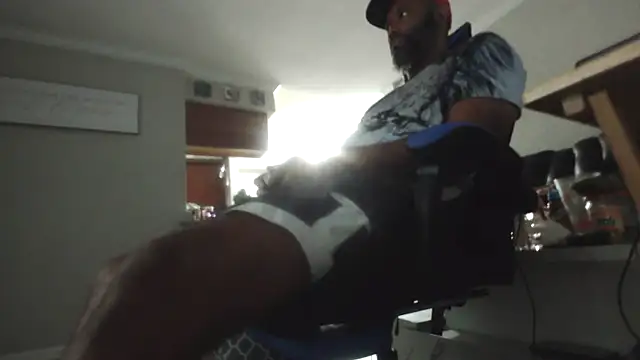 Snapshot of choco-sexo@xh chatting on September 20, 2025, 12:50 pm choco-sexoxh online show from September 20, 2025, 12:50 pm