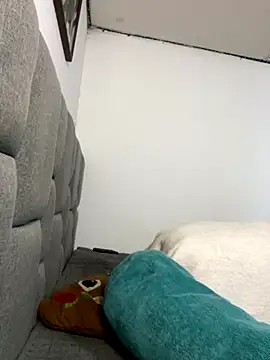 Snapshot of BrittanyDiaz chatting on September 29, 2025, 6:57 pm BrittanyDiaz online show from September 29, 2025, 6:57 pm