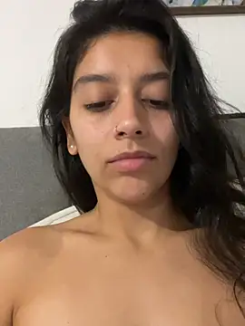 Snapshot of BrittanyDiaz chatting on May 19, 2026, 2:07 am BrittanyDiaz online show from May 19, 2026, 2:07 am