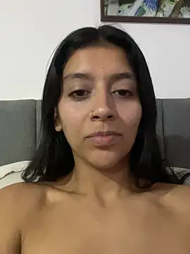 Snapshot of BrittanyDiaz chatting on July 28, 2026, 9:03 pm BrittanyDiaz online show from July 28, 2026, 9:03 pm