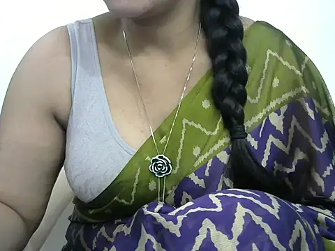 rashmika reddy online show from December 3, 2025, 4:53 am