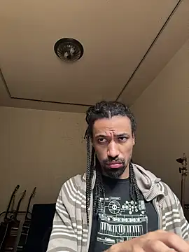 Snapshot of hotcamboy420 chatting on October 29, 2025, 4:31 pm hotcamboy420 online show from October 29, 2025, 4:31 pm