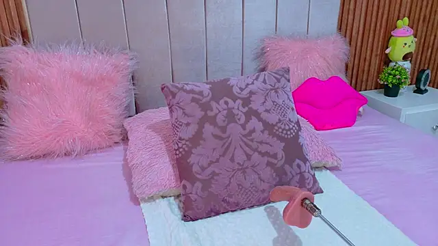 cristal subin69 online show from November 28, 2025, 12:08 pm