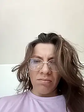 Snapshot of karlamorris_ chatting on January 3, 2025, 2:30 pm karlamorris online show from January 3, 2025, 2:30 pm