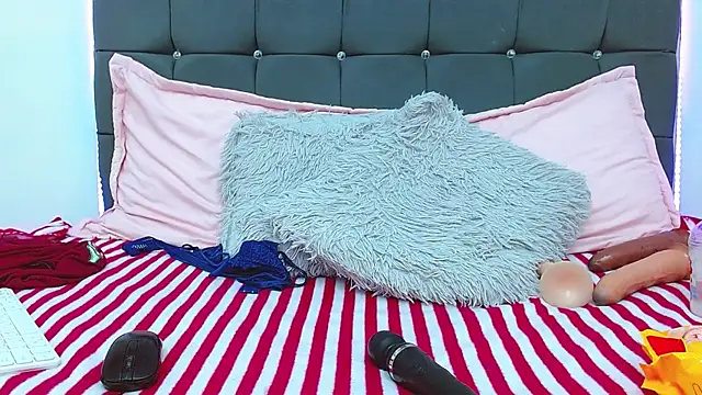 Snapshot of karlamorris_ chatting on January 5, 2025, 8:21 pm karlamorris online show from January 5, 2025, 8:21 pm