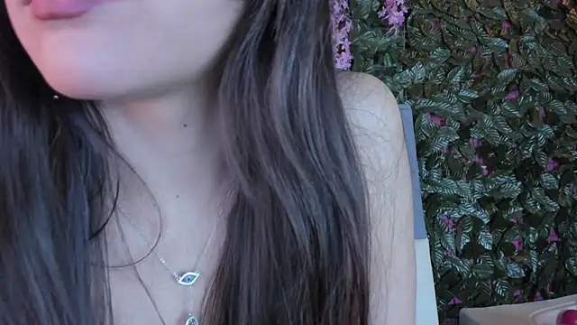 Snapshot of Sophy_SmileSweet chatting on February 21, 2025, 2:38 pm Sophy SmileSweet online show from February 21, 2025, 2:38 pm