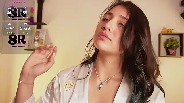 Snapshot of Sophy_SmileSweet chatting on September 29, 2025, 10:20 am Sophy SmileSweet online show from September 29, 2025, 10:20 am