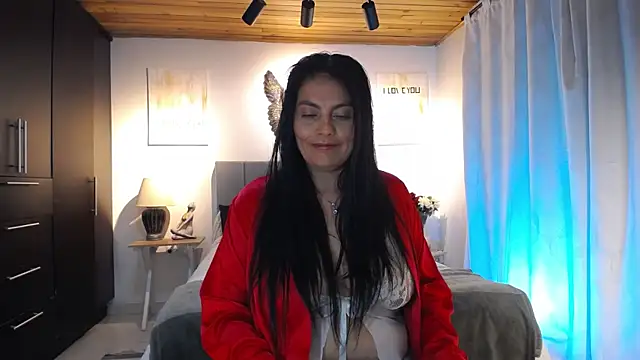 Lust Mom41 online show from January 28, 2025, 10:56 pm