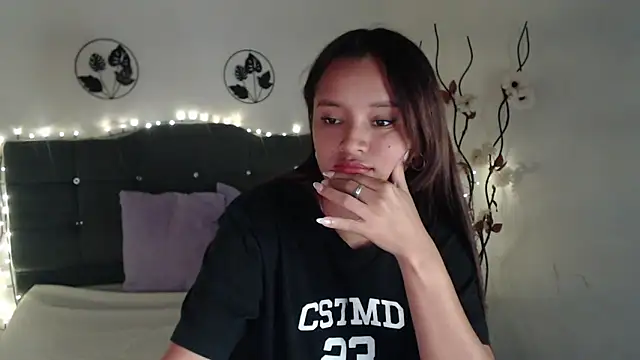 Snapshot of mia_sweetdc chatting on January 10, 2025, 11:08 pm mia sweetdc online show from January 10, 2025, 11:08 pm