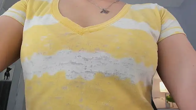 renee shelby  online show from October 3, 2025, 9:56 pm